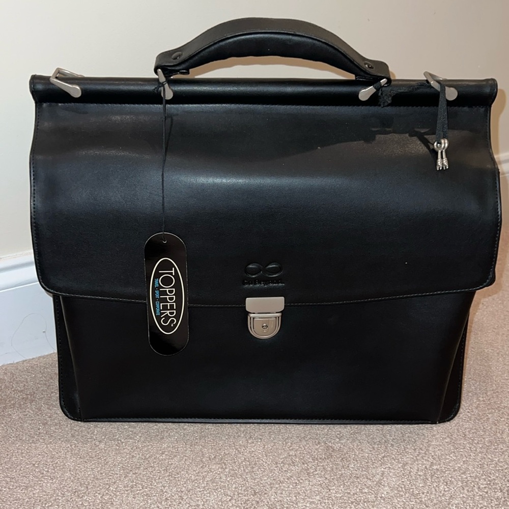 Executive computer, brief case bag